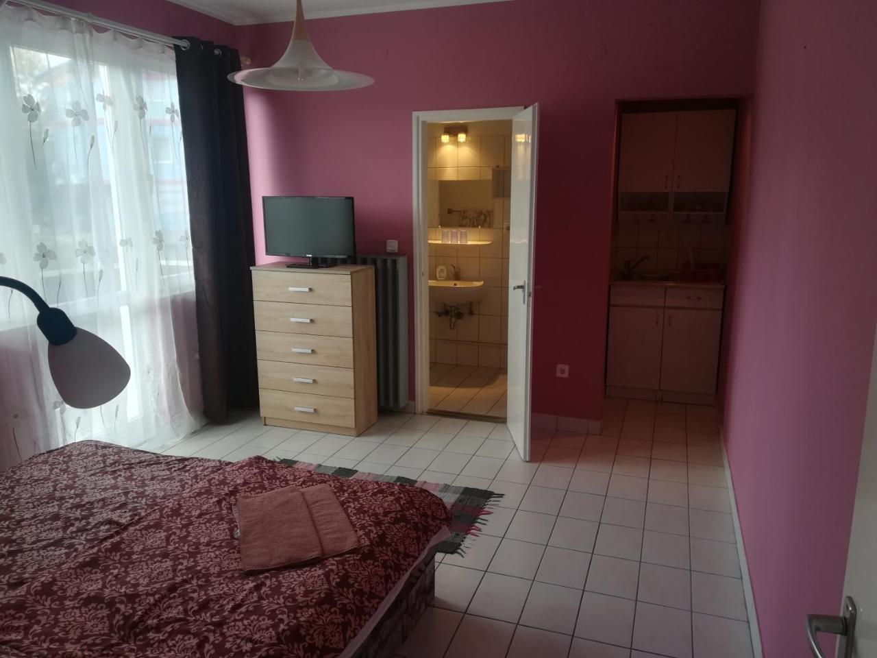 Tarr-Timea Apartmanok Кестхей Экстерьер фото